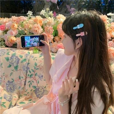 天空中的露西 海报
